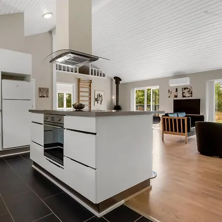 Jurgis - 300m From The Sea By Interhome Feriehus